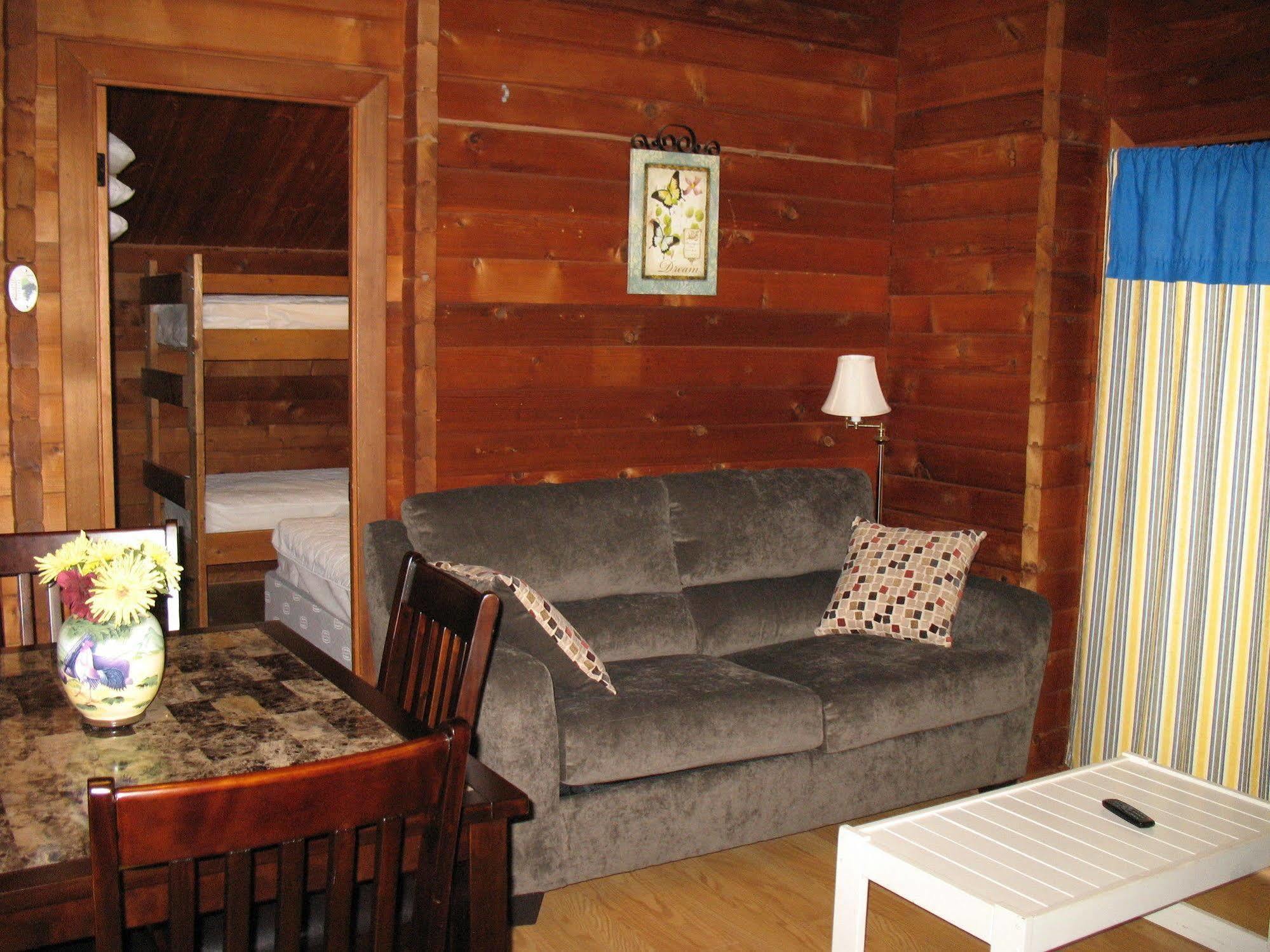 Forest Lake Rv & Camping Resort Advance Kültér fotó